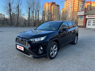 2020 Toyota RAV4 V (XA50), чёрный, 3550000 рублей, вид 1
