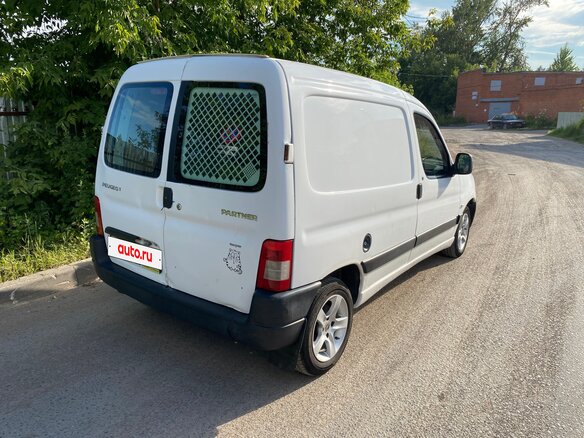 2008 Peugeot Partner I Рестайлинг, белый, 305000 рублей - вид 3