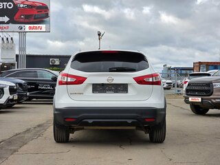 2018 Nissan Qashqai II, белый, 1400000 рублей, вид 4
