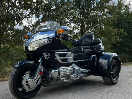 2003 Honda GL 1800 Gold Wing, чёрный, 1500000 рублей, вид 1