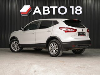2015 Nissan Qashqai II, белый, 1399000 рублей, вид 4