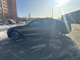 2017 BMW 5 серии 530i xDrive VII (G30/G31/G38), чёрный, 3100000 рублей, вид 3