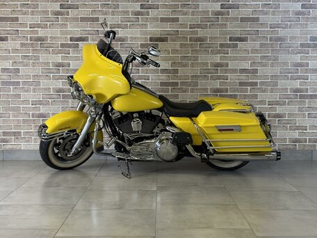 2008 Harley-Davidson Electra Glide, жёлтый, 845000 рублей, вид 3