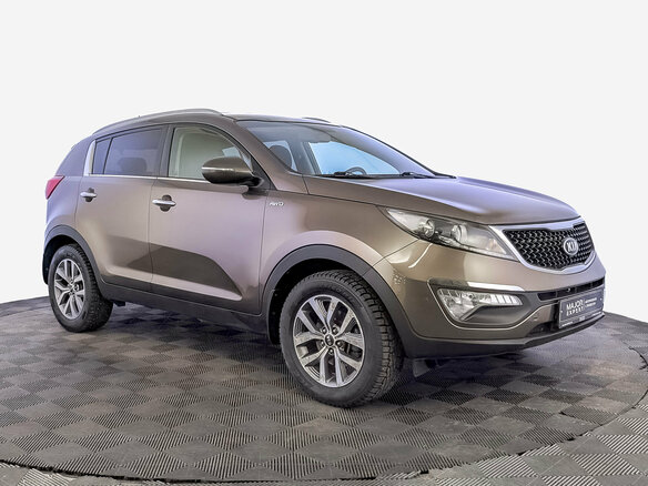 2015 Kia Sportage III Рестайлинг, коричневый, 1790000 рублей - вид 2