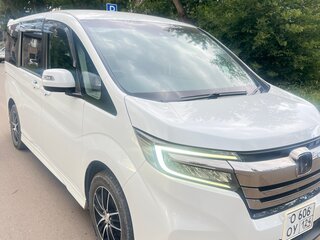 2020 Honda Stepwgn Spada V Рестайлинг, белый, 2750000 рублей, вид 2