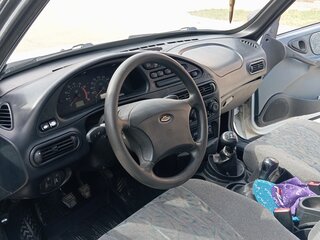2003 Chevrolet Niva I, белый, 300000 рублей, вид 5