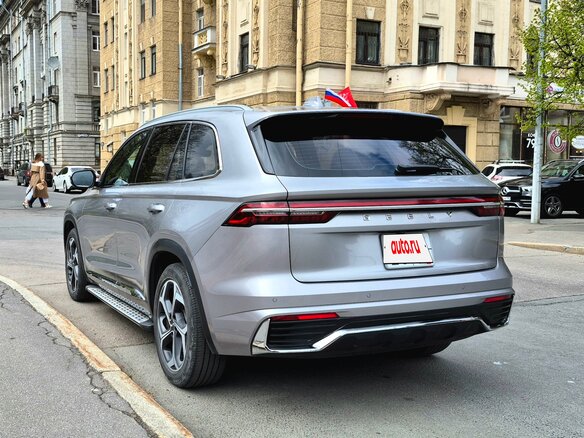 2022 Geely Monjaro (Xingyue L) I, серый, 2850000 рублей - вид 6