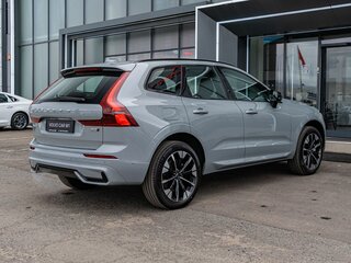 2025 Volvo XC60 II Рестайлинг 2, серый, 8850000 рублей, вид 4