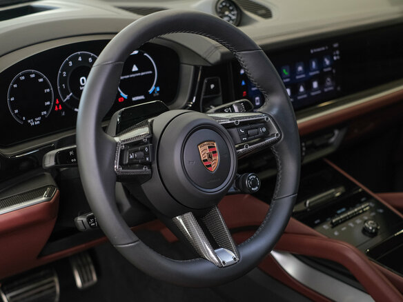2026 Porsche Cayenne Coupé III Рестайлинг, серый, 20800000 рублей - вид 18