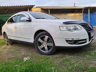 2008 Volkswagen Passat B6, белый, 600000 рублей, вид 4