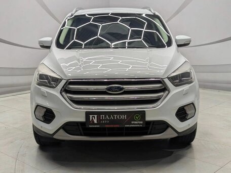 2019 Ford Kuga II Рестайлинг, белый, 1949000 рублей, вид 2