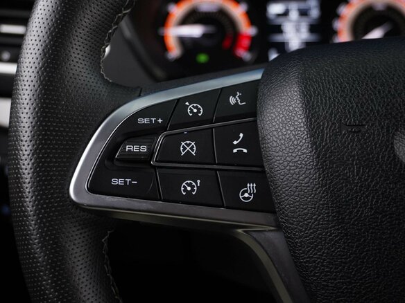 2024 Lada (ВАЗ) Vesta SW I Рестайлинг (NG), чёрный - вид 11