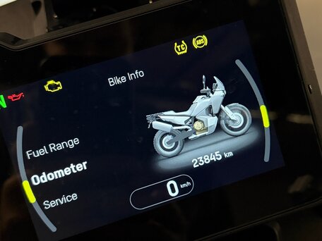 2022 Husqvarna Norden 901, чёрный, 970000 рублей, вид 4