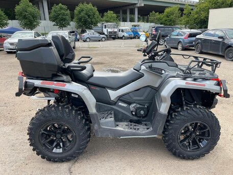 2018 BRP Can-Am Outlander MAX 650, серый, 1345700 рублей, вид 2