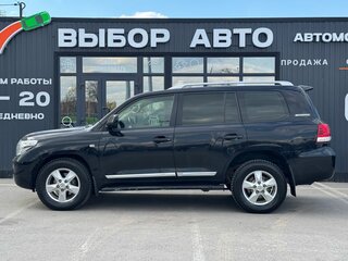 2011 Toyota Land Cruiser 200 Series, чёрный, 2835000 рублей, вид 4
