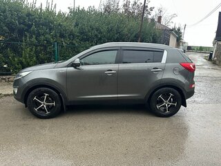 2010 Kia Sportage III, серый, 1200000 рублей, вид 4