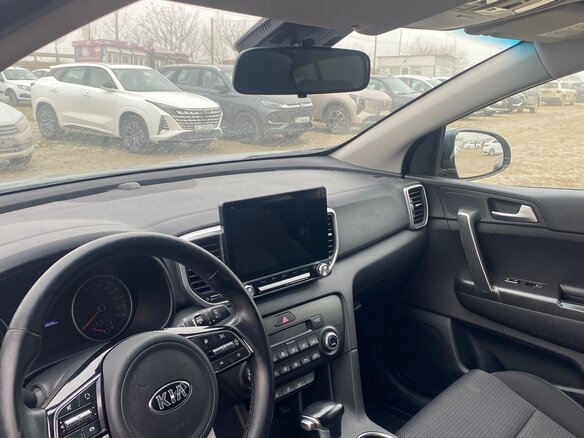 2019 Kia Sportage IV Рестайлинг, синий, 1950000 рублей - вид 12
