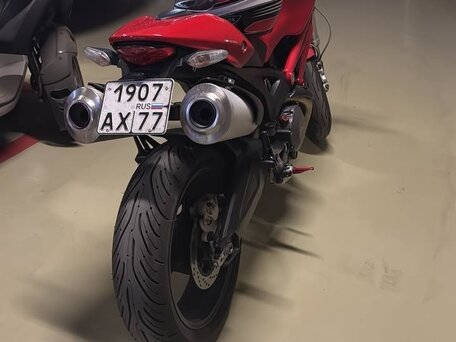 2013 Ducati Monster 696, красный, 400000 рублей, вид 3