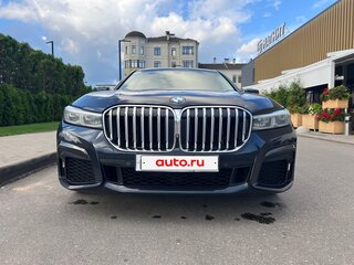 2020 BMW 7 серии Long 730Ld xDrive VI (G11/G12) Рестайлинг, чёрный, 10117000 рублей, вид 4