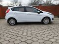 2015 Ford Fiesta Mk6 Рестайлинг, белый, 898000 рублей - вид 6