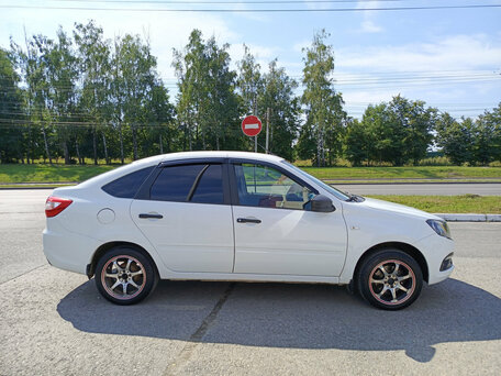 2019 Lada (ВАЗ) Granta I Рестайлинг, белый, 510000 рублей, вид 5