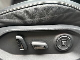 2021 Volkswagen Touareg III, белый, 7000000 рублей, вид 4