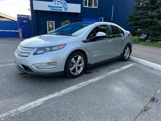 2011 Chevrolet Volt I, серебристый, 850000 рублей, вид 1