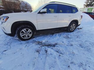 2021 Volkswagen Teramont I Рестайлинг, белый, 3830000 рублей, вид 3