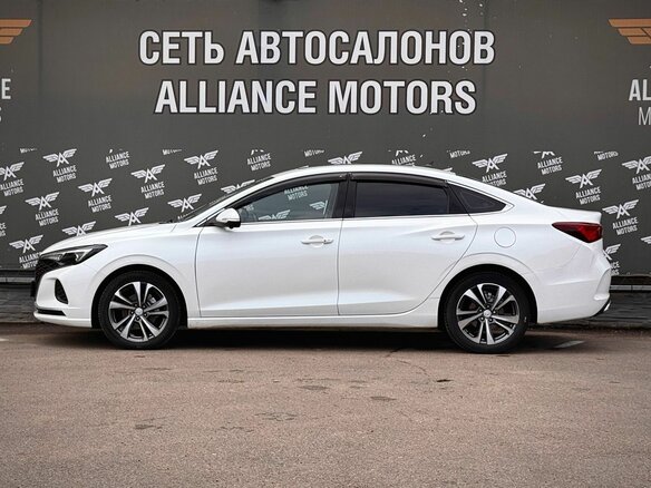 2023 Changan Eado Plus I, белый, 1460000 рублей - вид 3