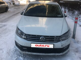 2017 Volkswagen Polo V Рестайлинг, белый, 585000 рублей, вид 1
