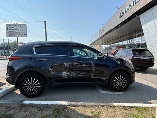 2016 Kia Sportage IV, чёрный, 1699999 рублей, вид 5