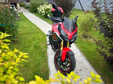 2022 BMW F 900 XR, красный, 1050000 рублей, вид 2