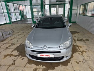 2010 Citroen C5 II, серебристый, 700000 рублей, вид 2