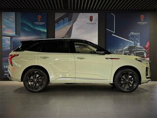 2025 Hongqi HS3, зелёный, 3700000 рублей, вид 5