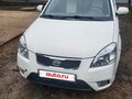 2009 Kia Rio II Рестайлинг, белый, 530000 рублей