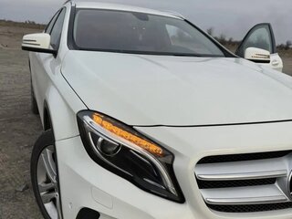 2015 Mercedes-Benz GLA 250 I (X156), белый, 1900000 рублей, вид 4
