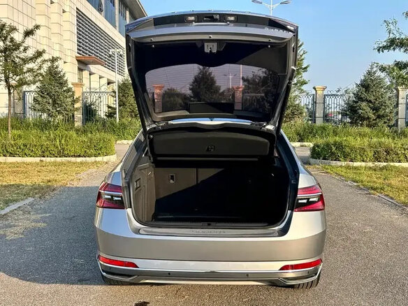 2023 Skoda Superb III Рестайлинг, серый, 1780700 рублей - вид 16