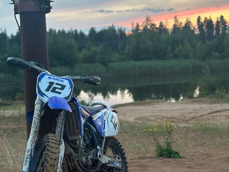 2005 Yamaha YZ250F, синий, 250000 рублей, вид 1