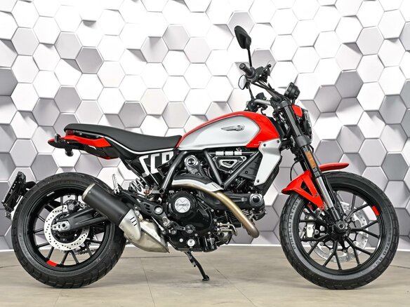2024 Ducati Scrambler 800, красный, 999000 рублей - вид 2