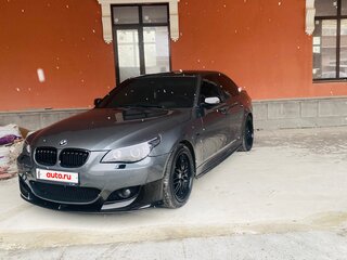 2004 BMW 5 серии 545i V (E60/E61), серый, 1950000 рублей, вид 5