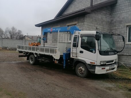 1997 Isuzu Forward (F-Series), белый, 3850000 рублей, вид 2