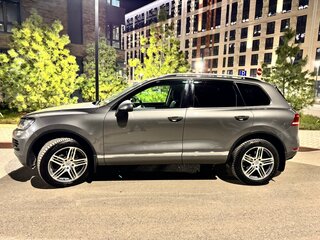 2012 Volkswagen Touareg II, серый, 2250000 рублей, вид 5