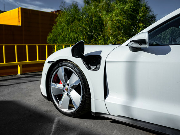 2020 Porsche Taycan 4S I, белый - вид 21