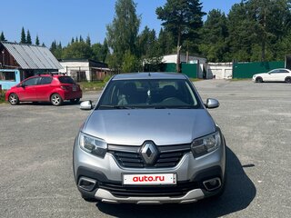2022 Renault Logan Stepway II Рестайлинг, серый, 1100000 рублей, вид 1