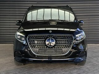 2025 Mercedes-Benz V-Класс Extra Long 300 d экстра длинный III (W447) Рестайлинг 2, чёрный, 13990000 рублей, вид 2