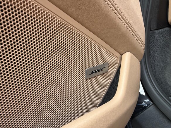 2019 Porsche 911 Carrera 4S VIII (992), чёрный - вид 16