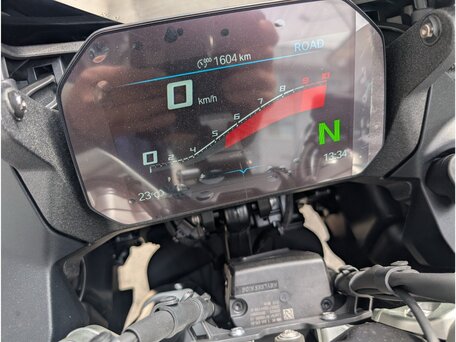 2025 BMW R 1300 RS, чёрный, 1711000 рублей, вид 3