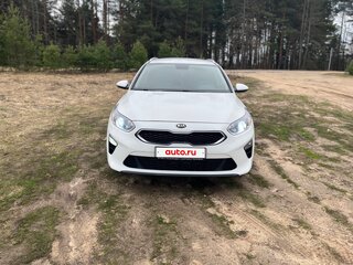 2019 Kia Ceed III, белый, 1800000 рублей, вид 2