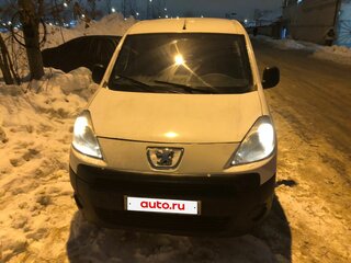 2011 Peugeot Partner, белый, 500000 рублей, вид 1