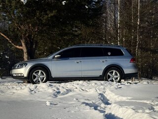 2013 Volkswagen Passat Alltrack B7, серебристый, 1250000 рублей, вид 1